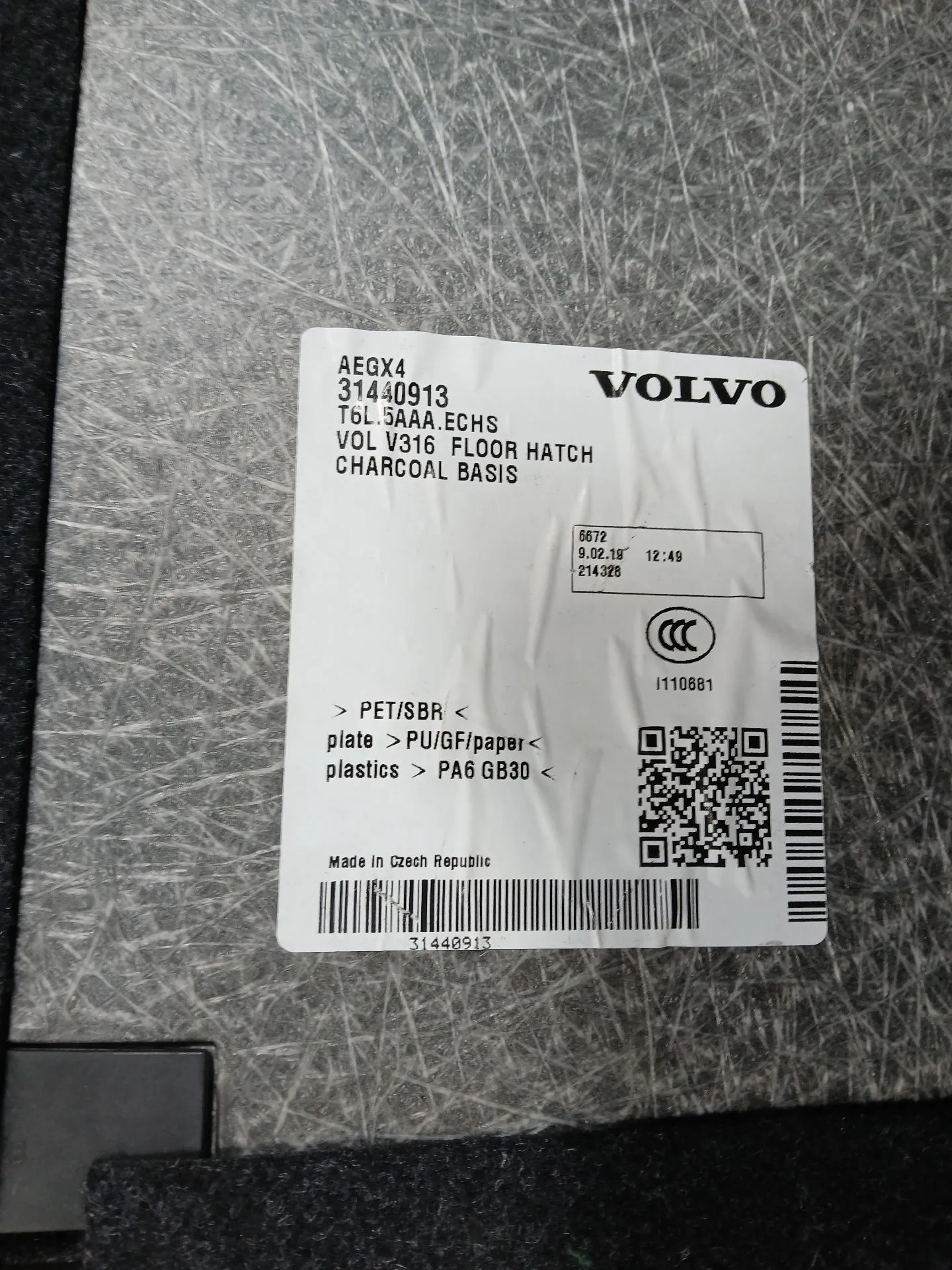 Cobertura inferior/ tapete / alcatifa da mala VOLVO XC40 (536) Imagem-2