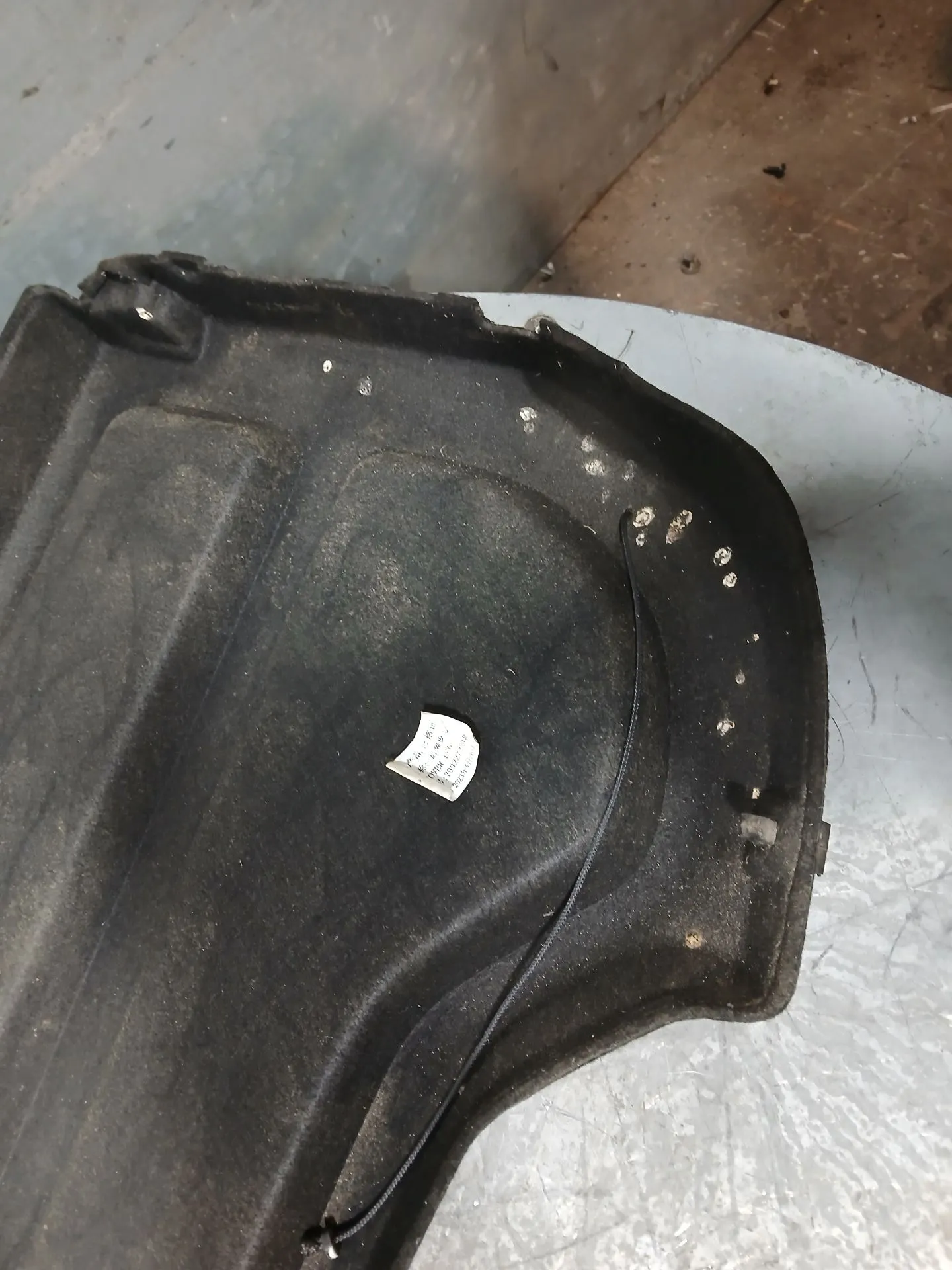 Chapeleira / tampo da mala DACIA Spring Imagem-2