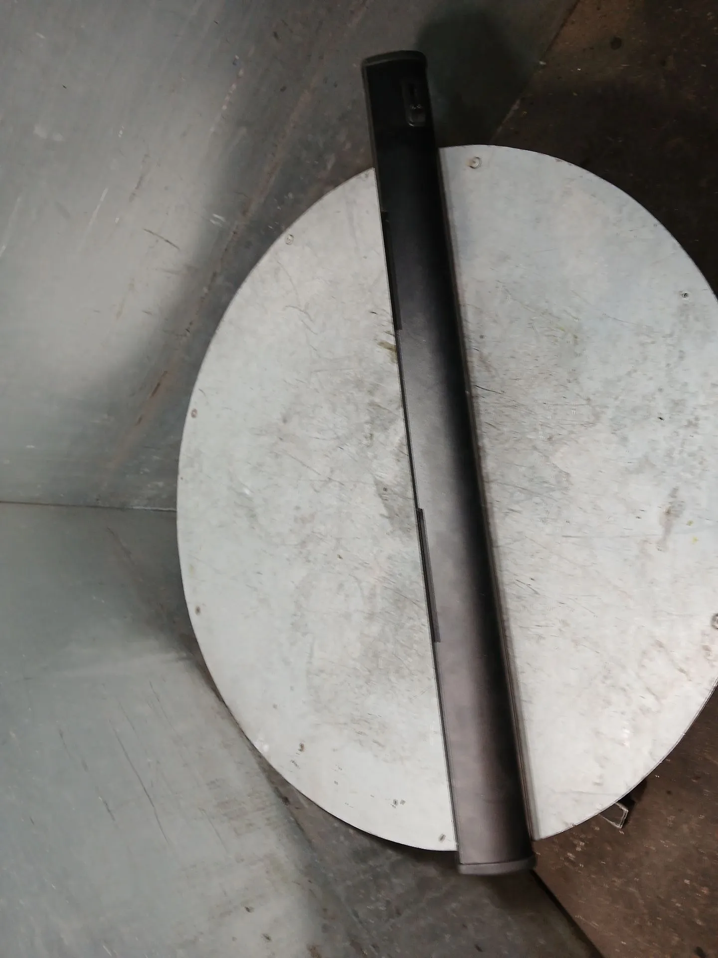 Cappelliera Posteriore VOLKSWAGEN Passat Variant (3B6) Imagem-1