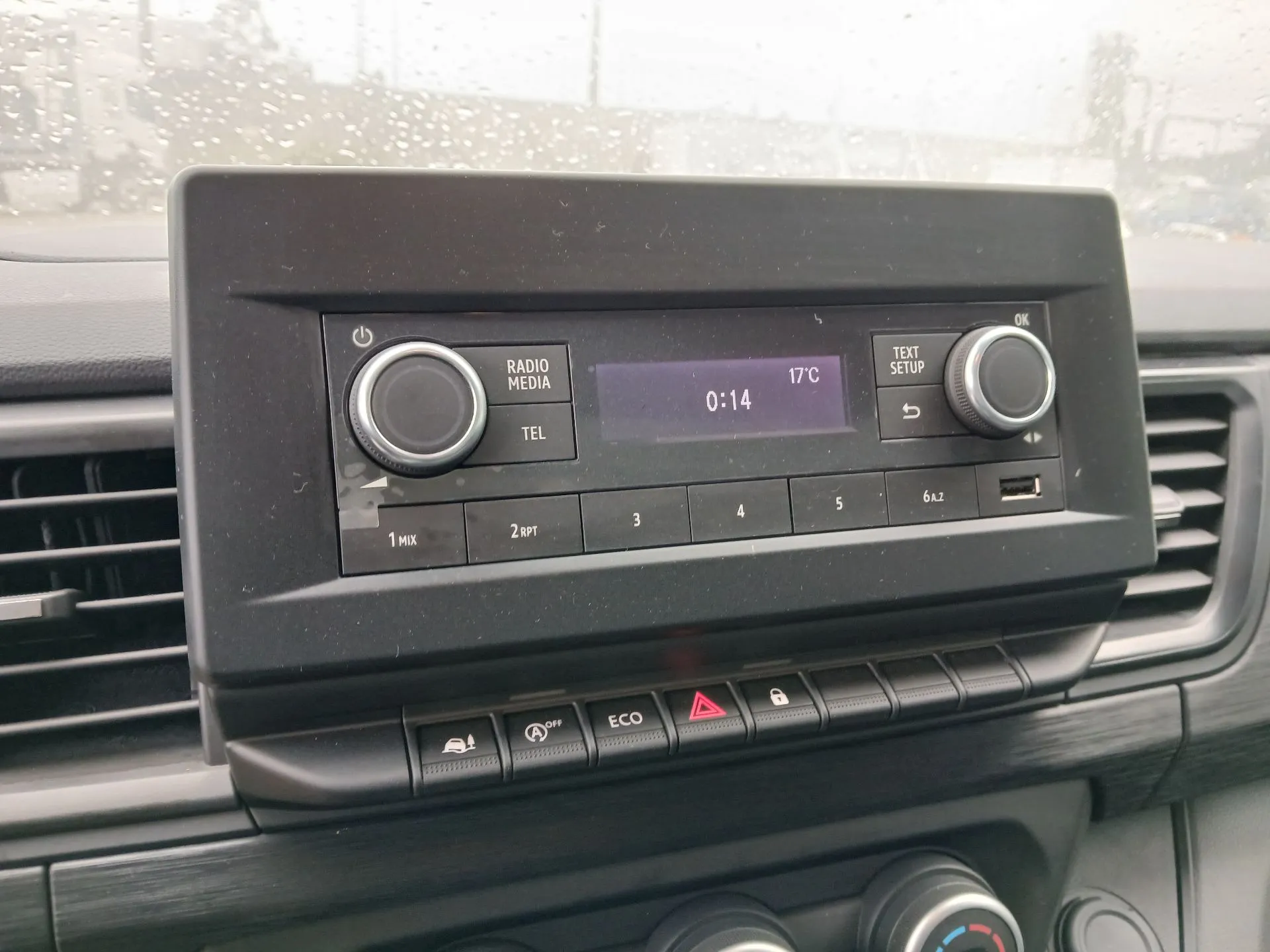 Radio / autorradio RENAULT Trafic III (FG_) Imagem-0