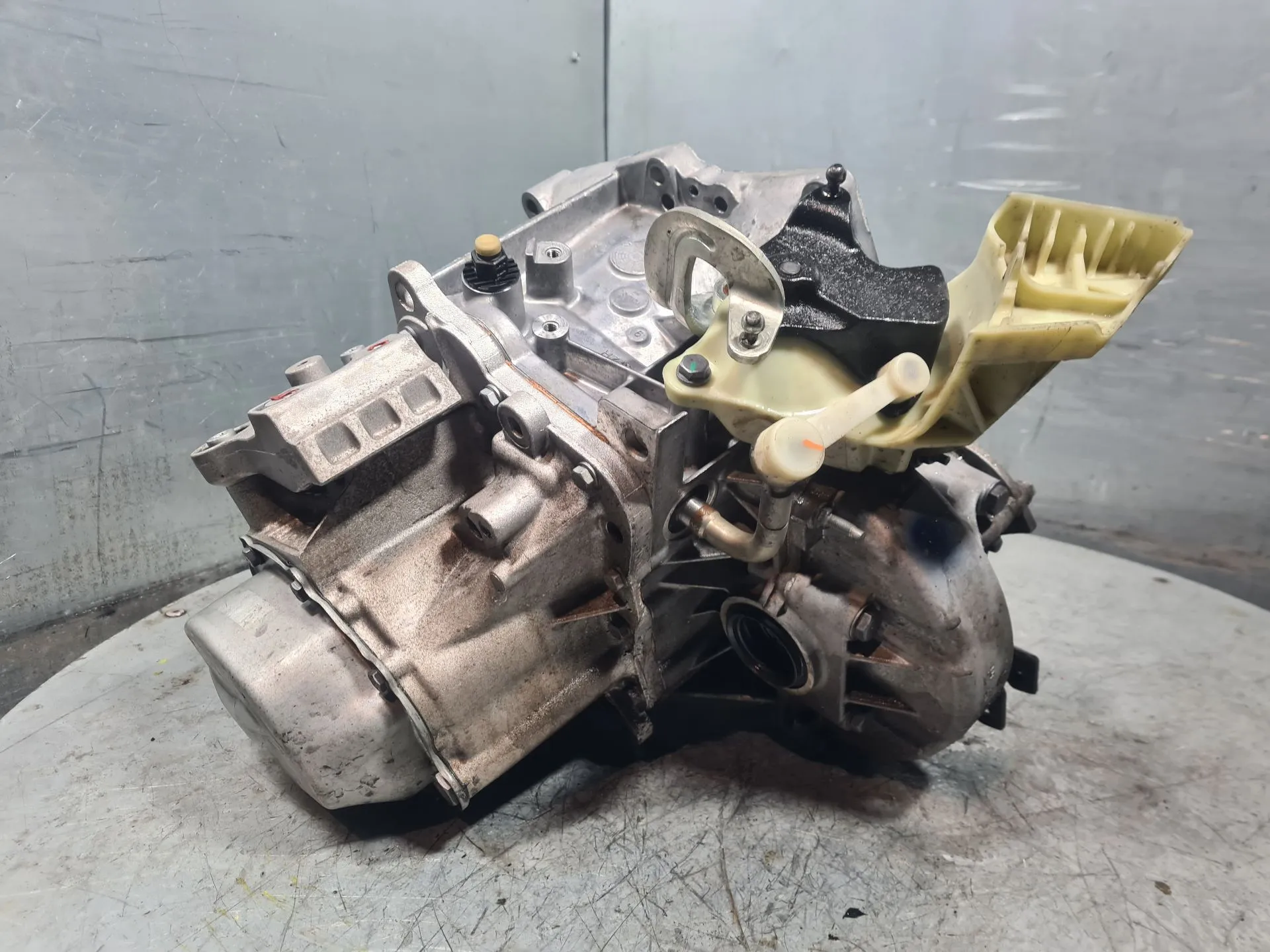 Boîte de vitesses manuelle PEUGEOT 208 Imagem-5