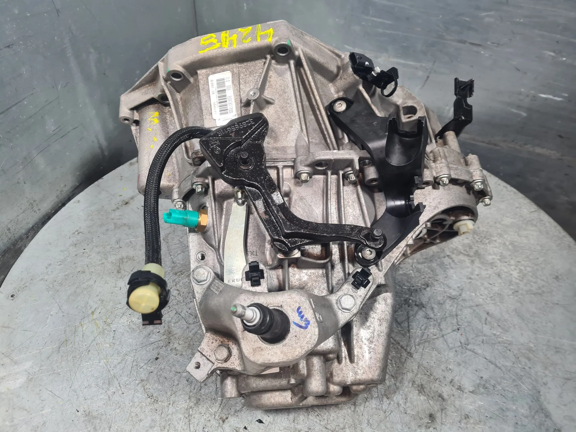 Caixa de velocidades manual RENAULT Megane IV (B9A/M_) Imagem-4