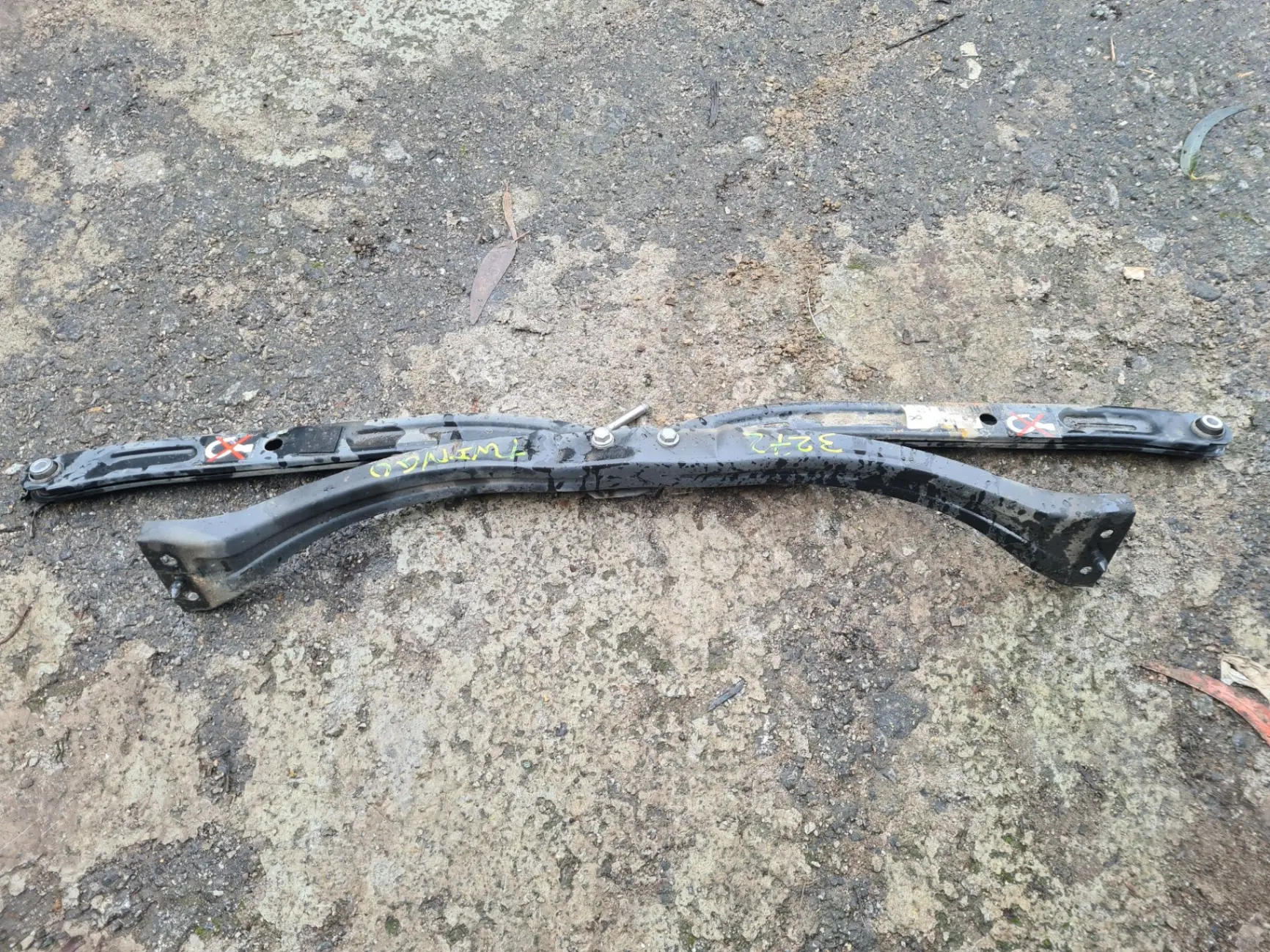 Rear subframe RENAULT Twingo III (BCM_)