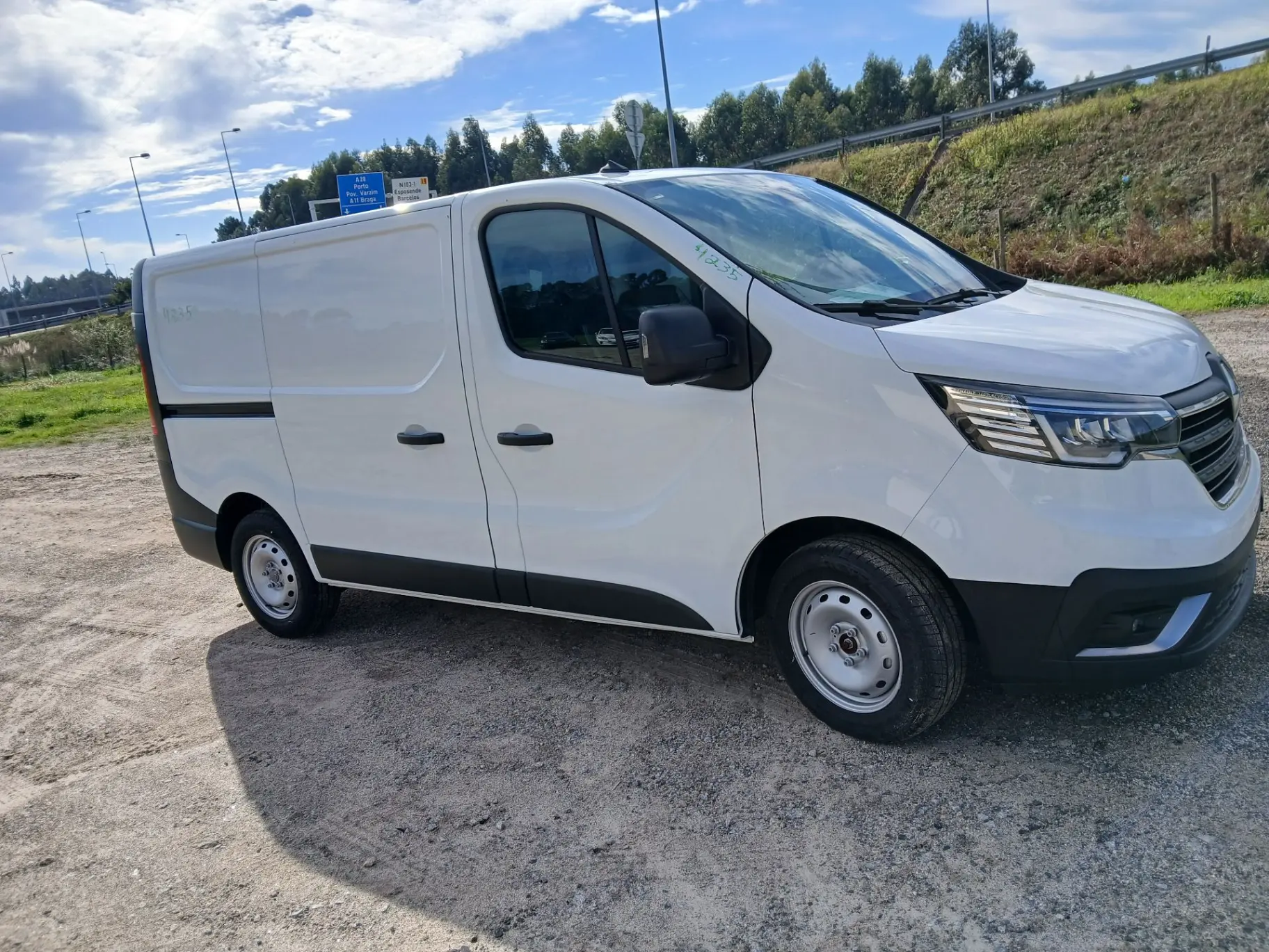 Frente Completa RENAULT Trafic III (FG_) Imagem-2