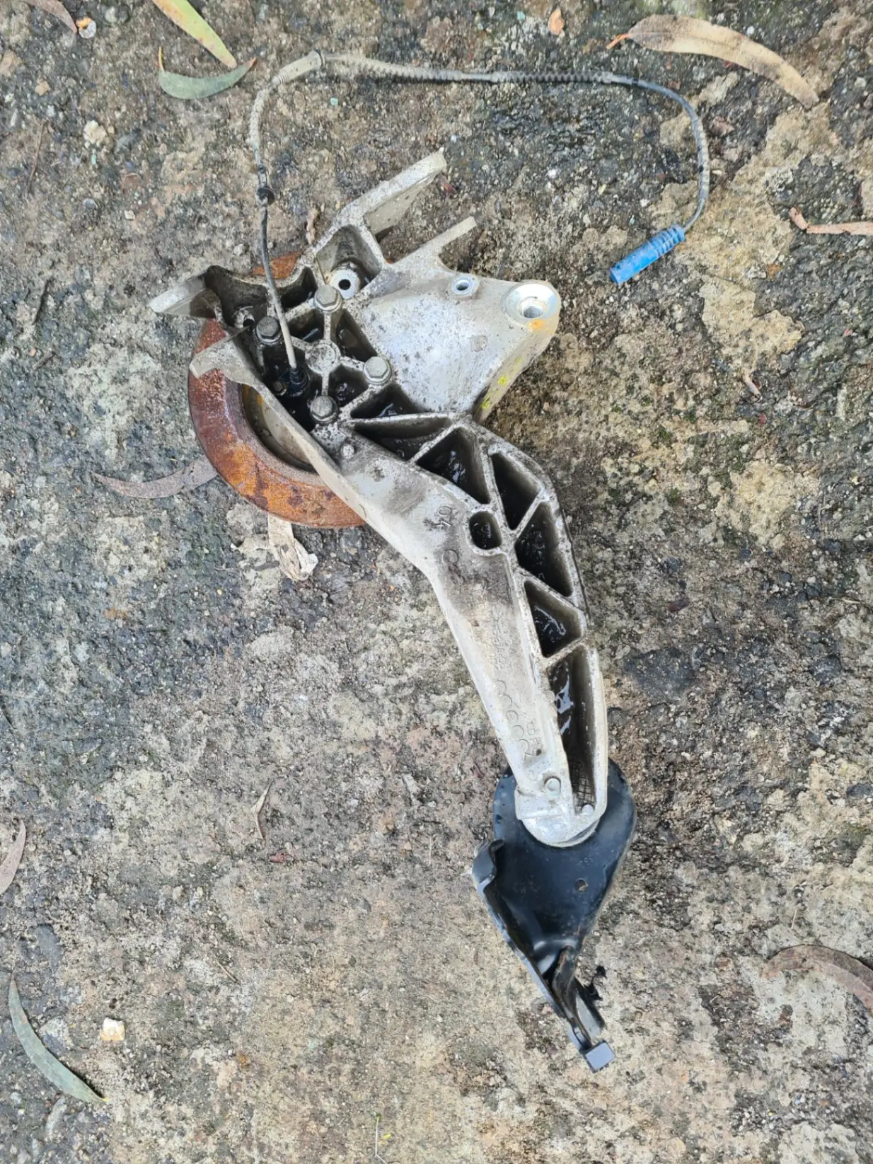 Fusée arrière Droite MINI Mini Clubman (R55) Imagem-1