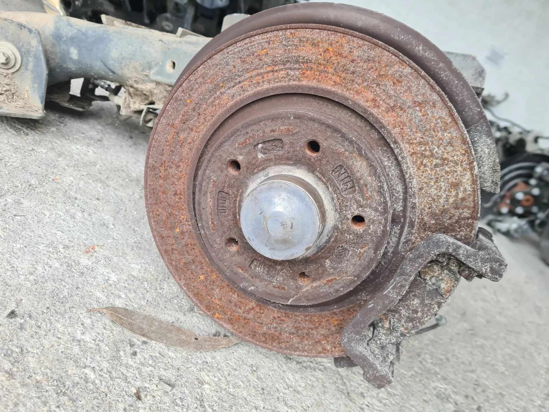 Rear axle with discs RENAULT Kangoo Express (FW0/1_) Imagem-2