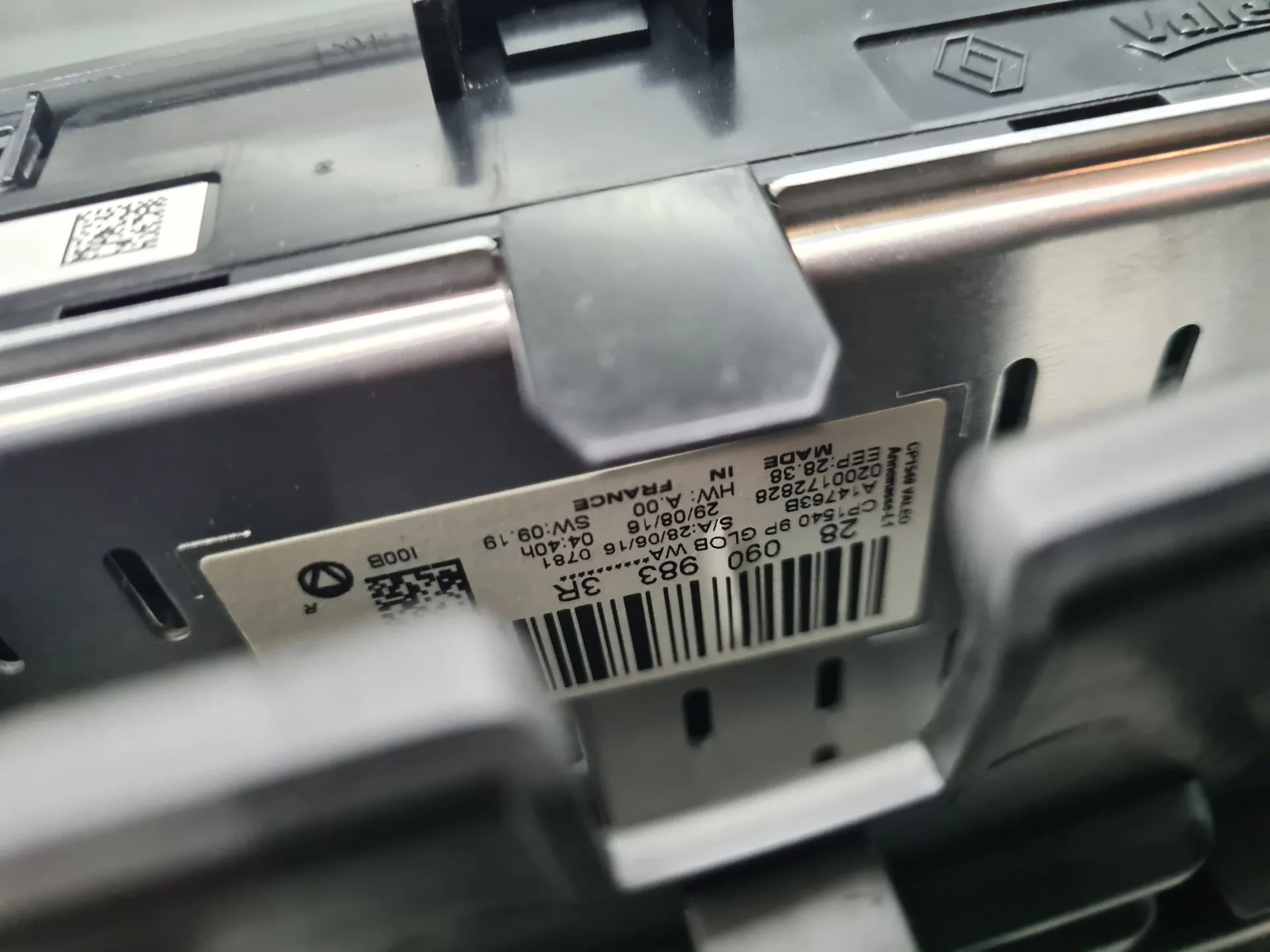 Pantalla / pantalla de información RENAULT Megane IV Grandtour (K9A/M_) Imagem-6