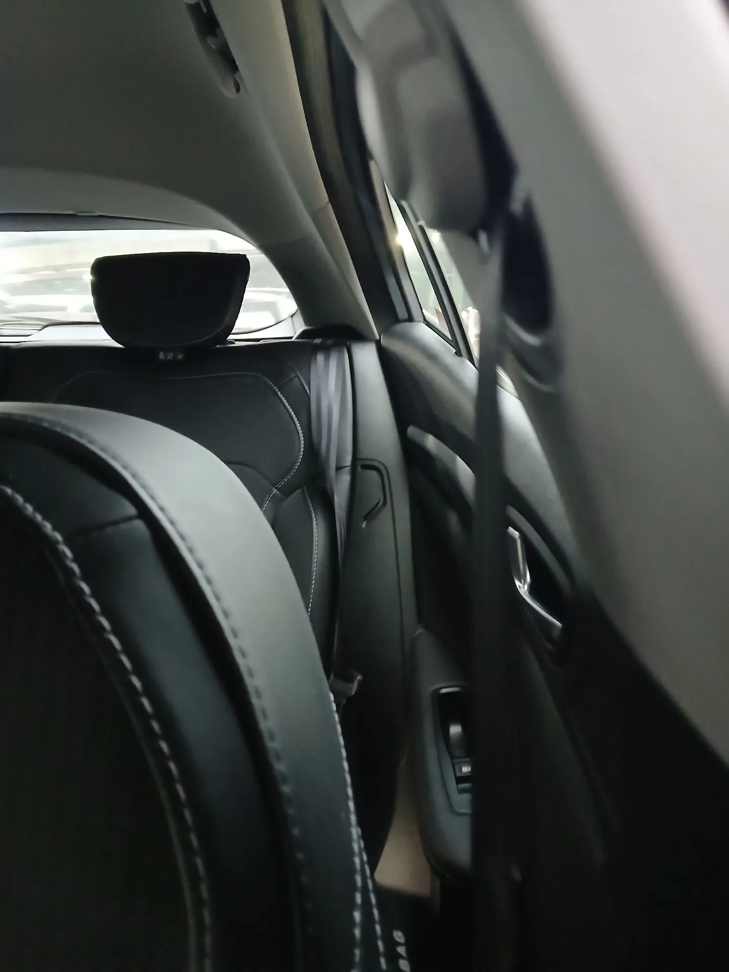 Frente Completa RENAULT Megane IV (B9A/M_) Imagem-14