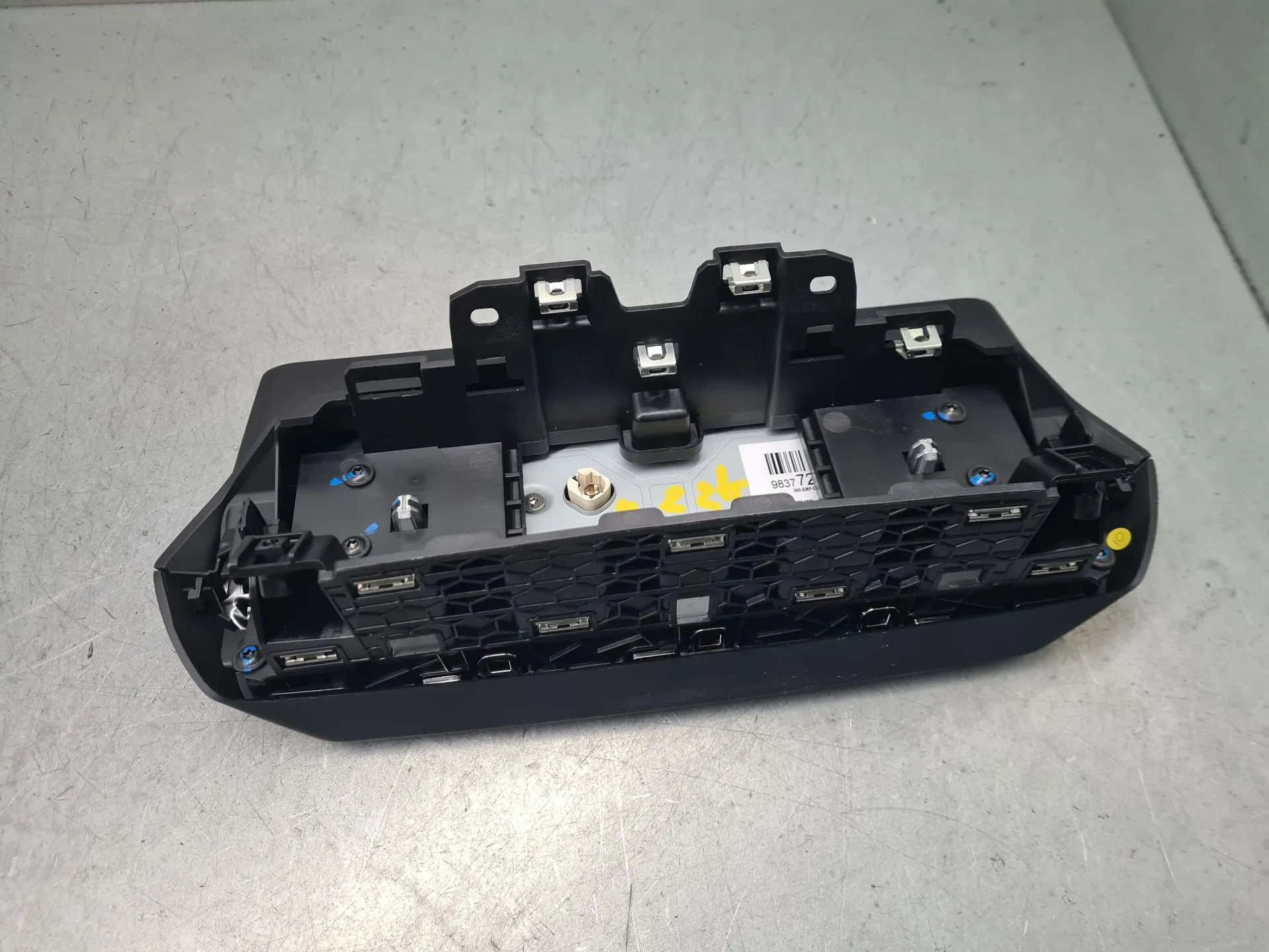 Display Monitor PEUGEOT 2008 II (U_) Imagem-4