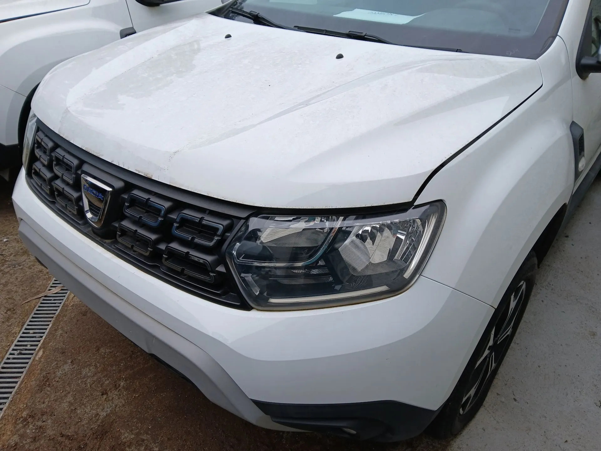 Frente Completa DACIA Duster (HM_) Imagem-5