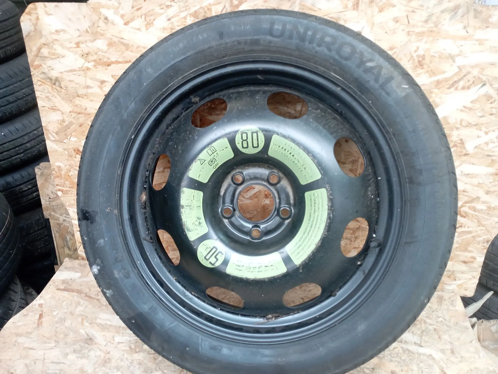 Neumático repuesto PEUGEOT 3008 II (M_)