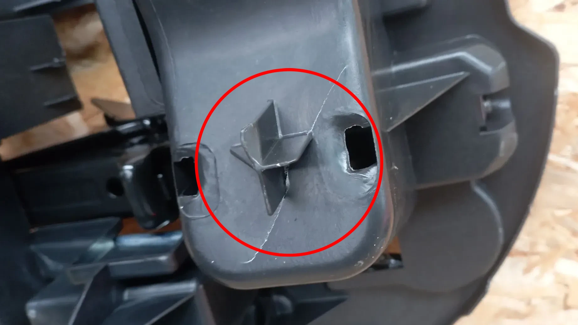 Jack RENAULT Clio IV (BH_) Imagem-5