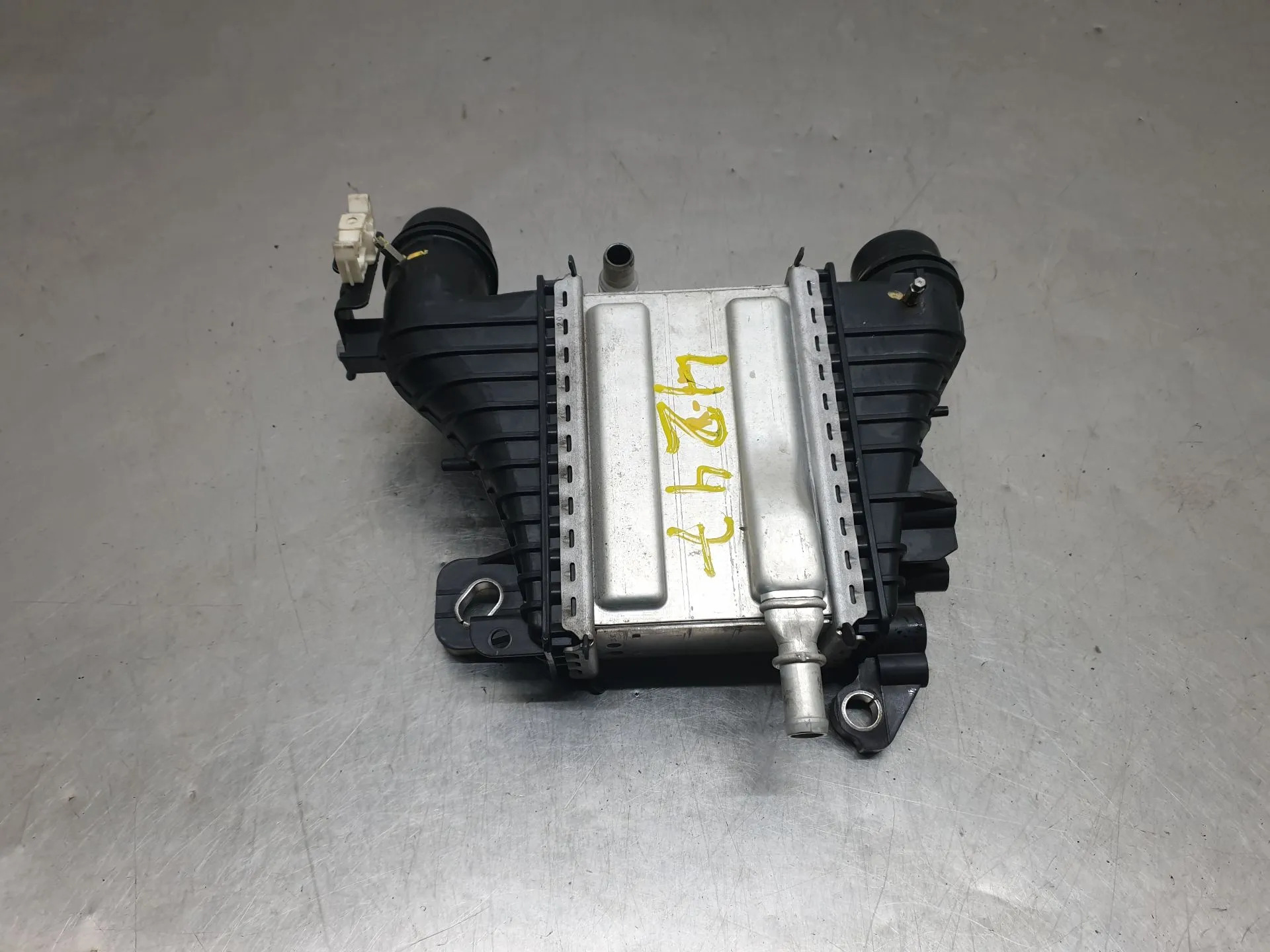 Radiatore intercooler RENAULT Megane IV (B9A/M_)