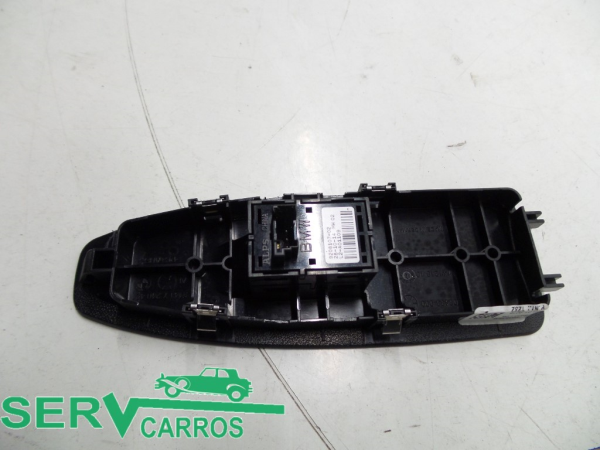 Mando / interruptor elevalunas delantero derecho BMW 1 (F20) Imagem-1