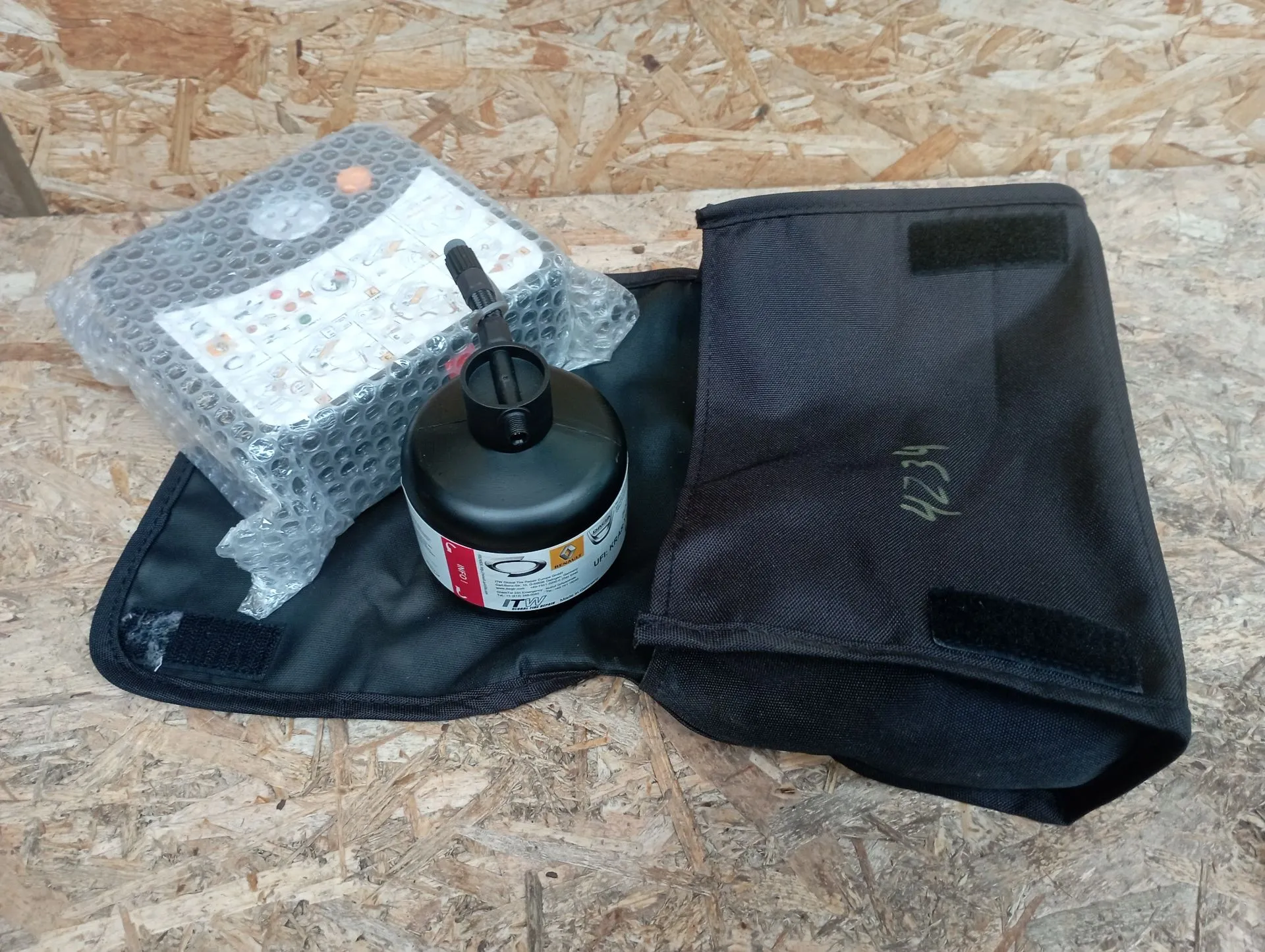 Bomba de aire RENAULT Megane IV Grandtour (K9A/M_) Imagem-1