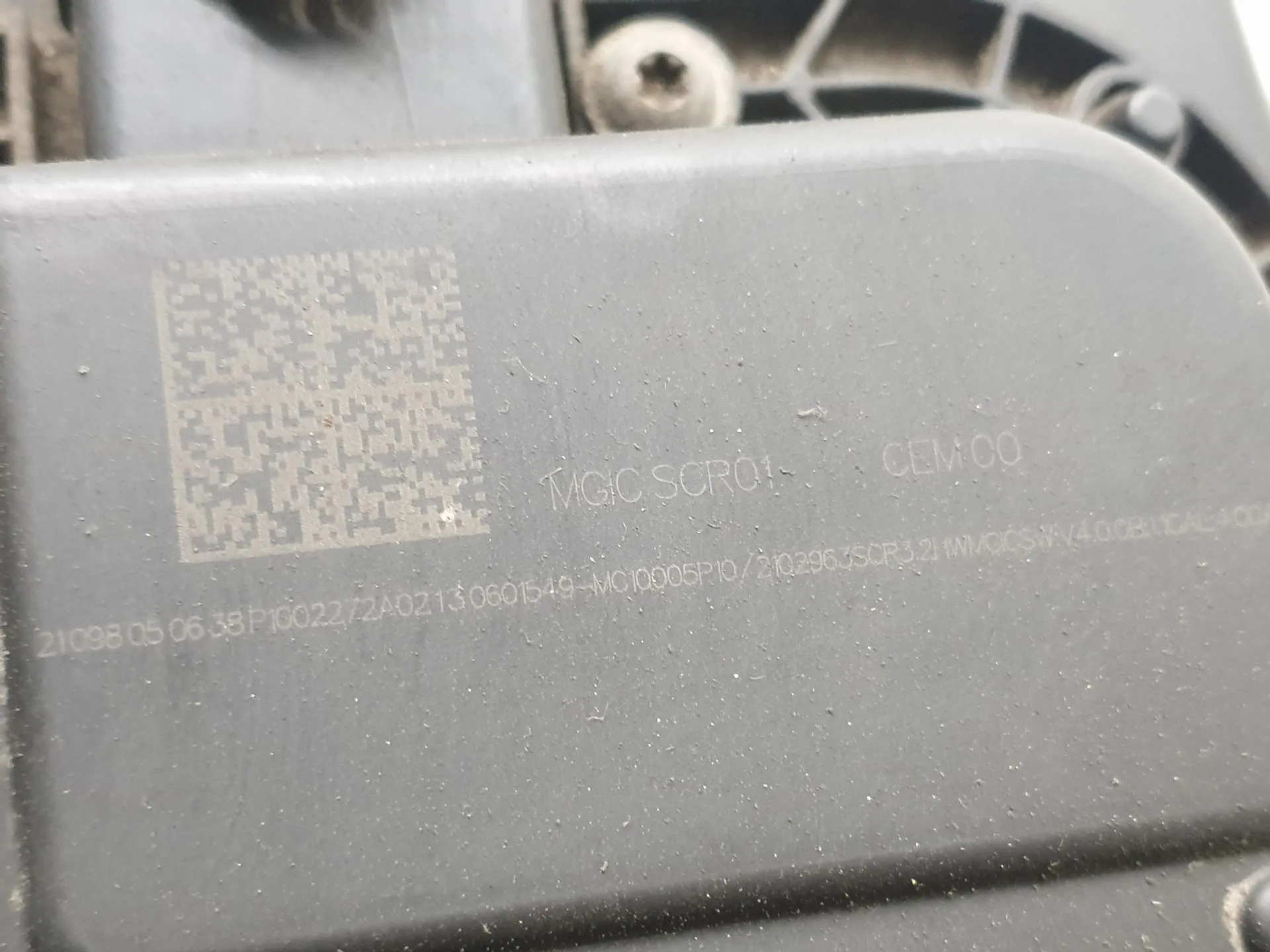 Depósito AdBlue PEUGEOT Partner (K9) Imagem-6