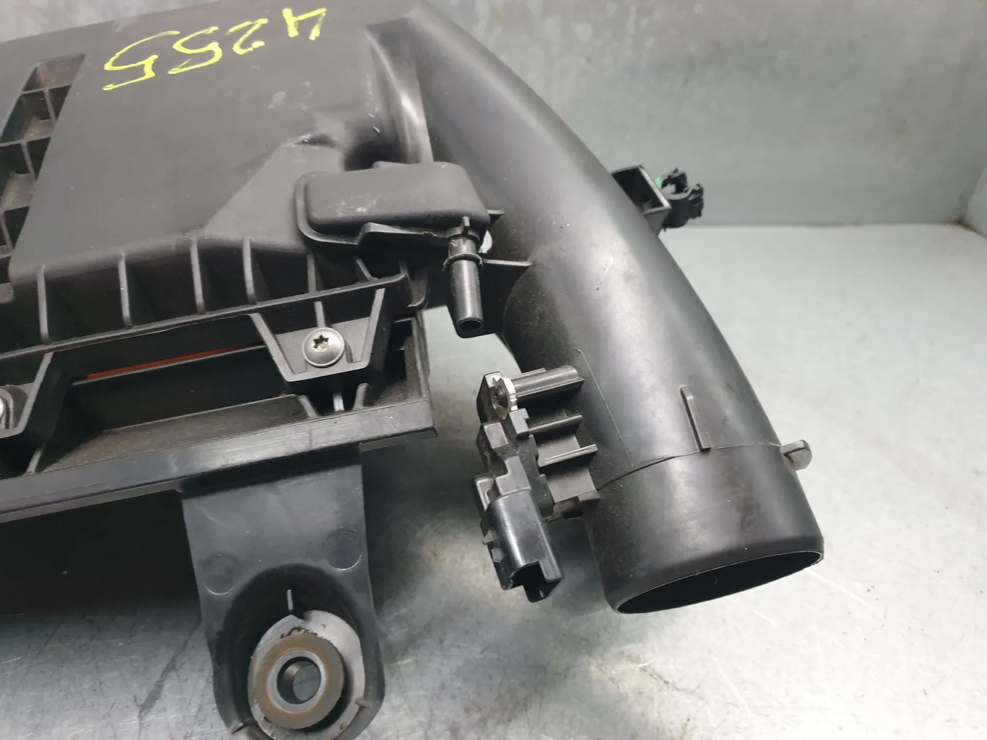 Boîtier filtre à air PEUGEOT 208 Imagem-6