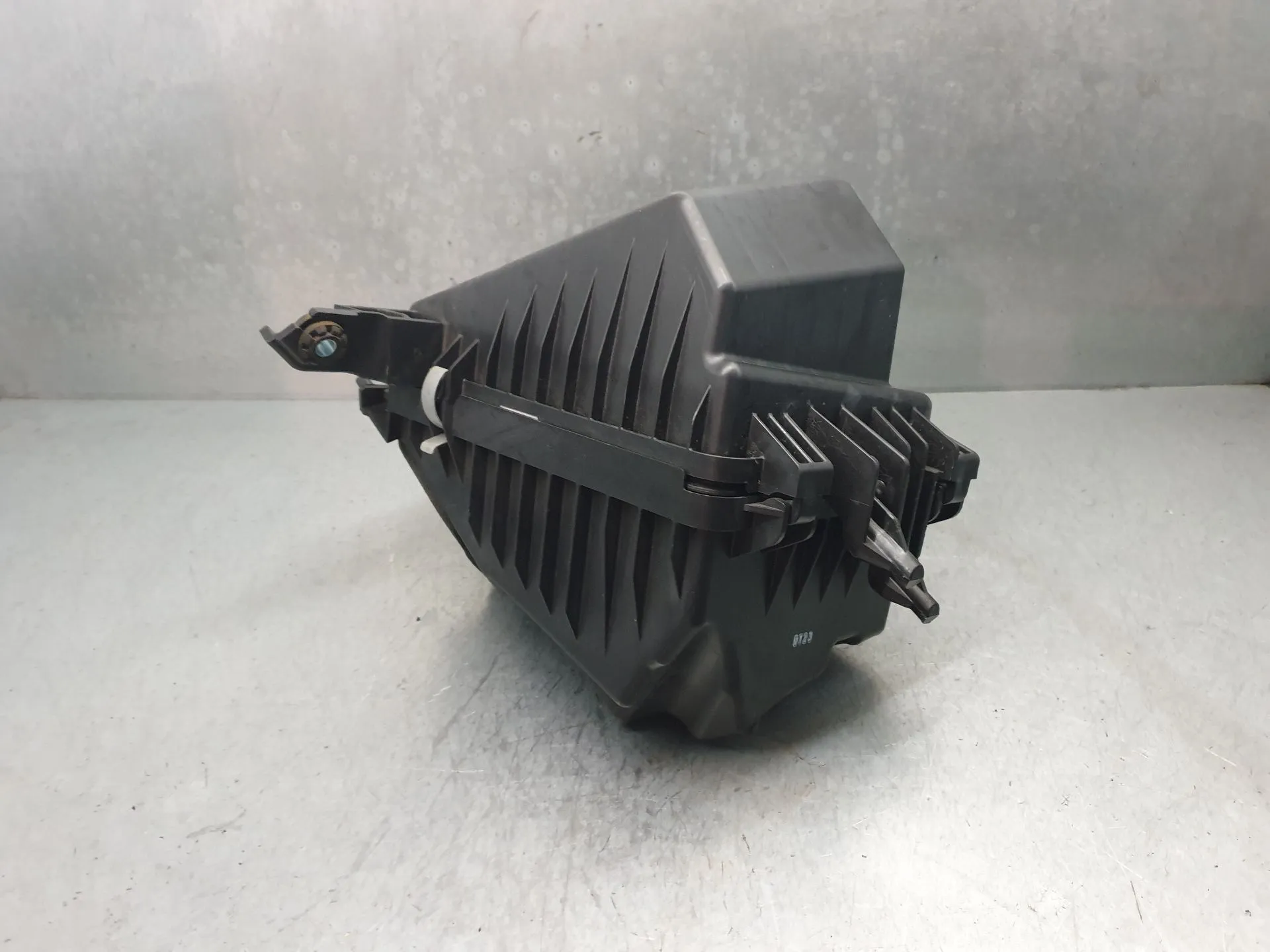 Caja filtro aire RENAULT Kadjar (HA_, HL_) Imagem-2