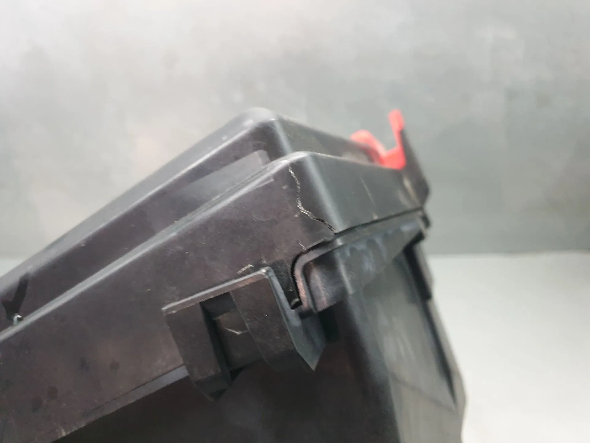 Involúcro / Carcaça dos Fusíveis RENAULT Austral Imagem-5