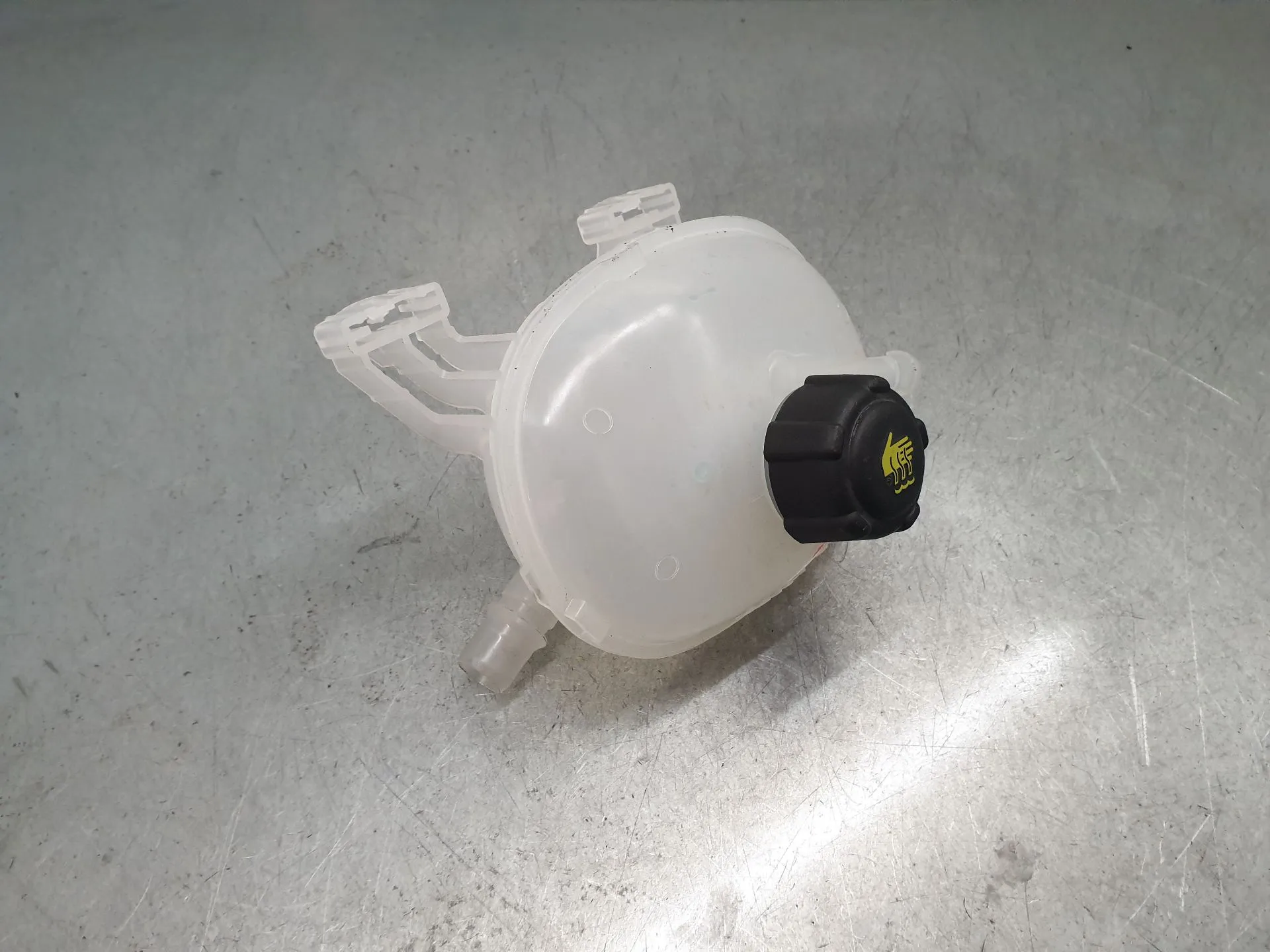 Réservoir/ Vase D'expansion De Liquide De Refroidissement RENAULT Austral