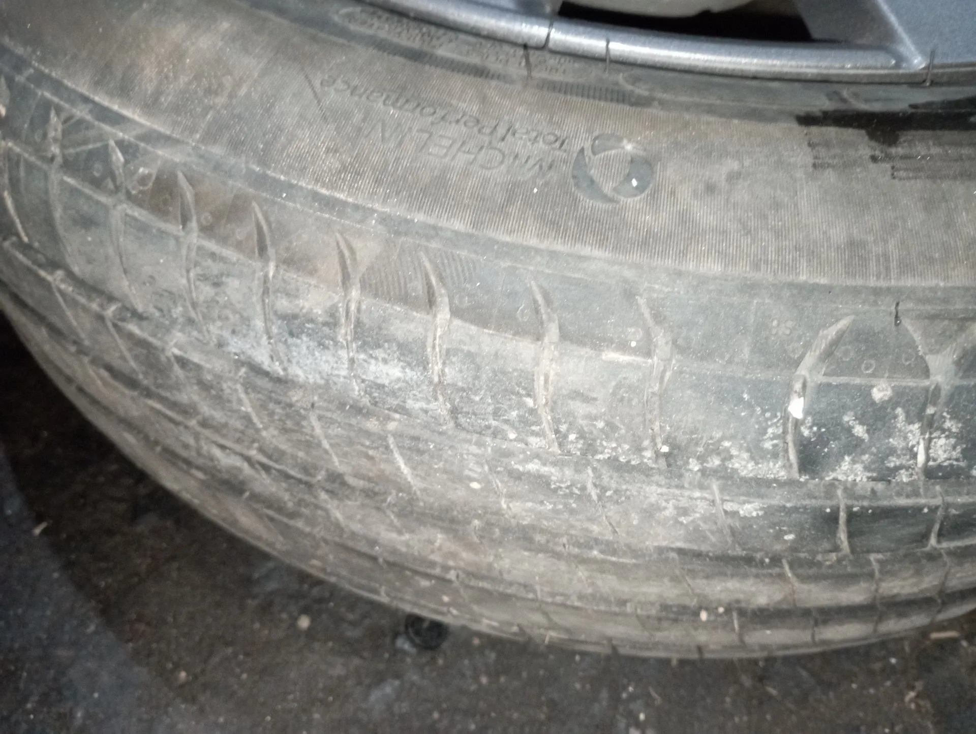 Conjunto de Jantes PEUGEOT 208 II Imagem-4