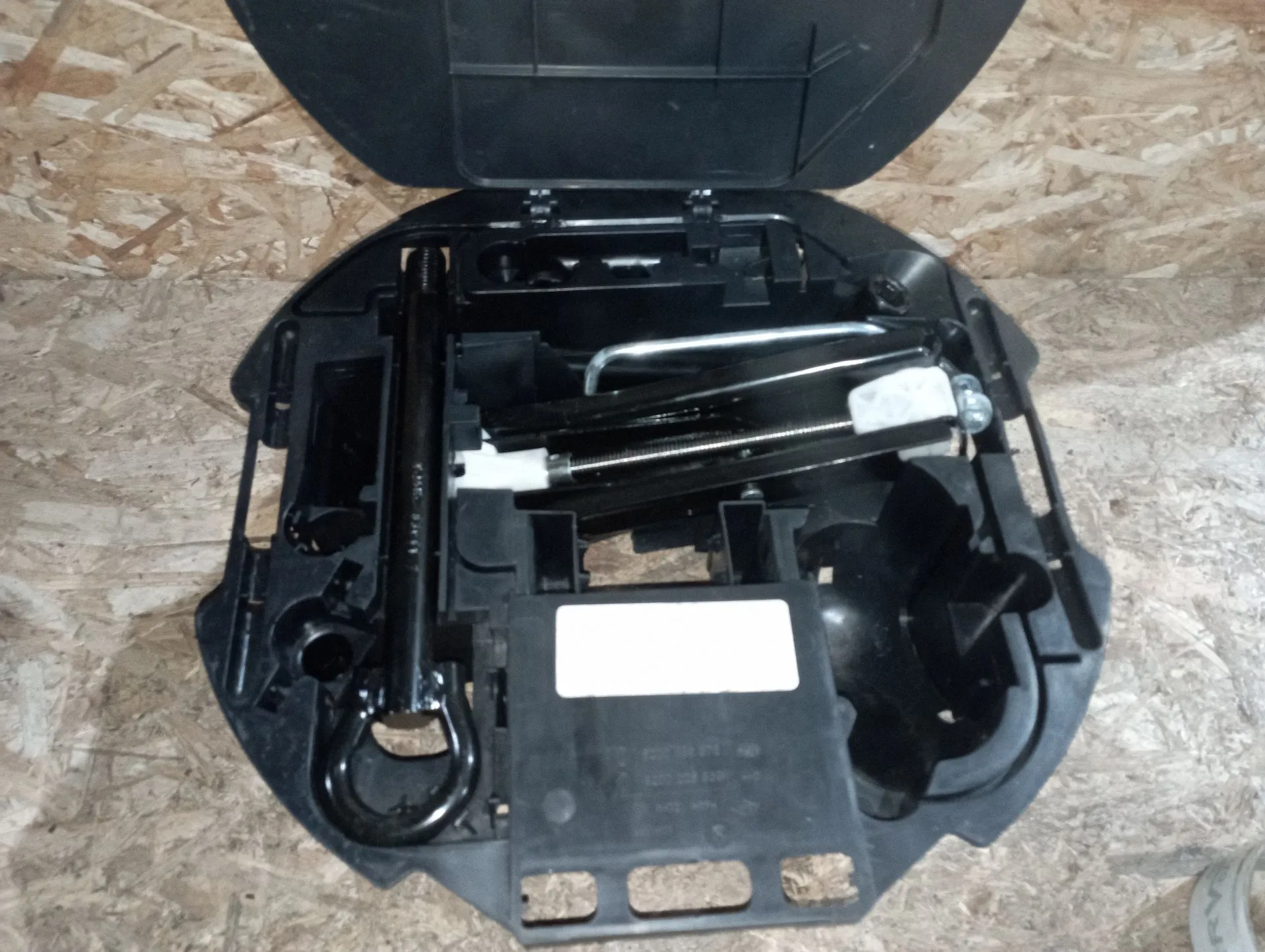 Jack RENAULT Clio III (BR0/1, CR0/1) Imagem-3