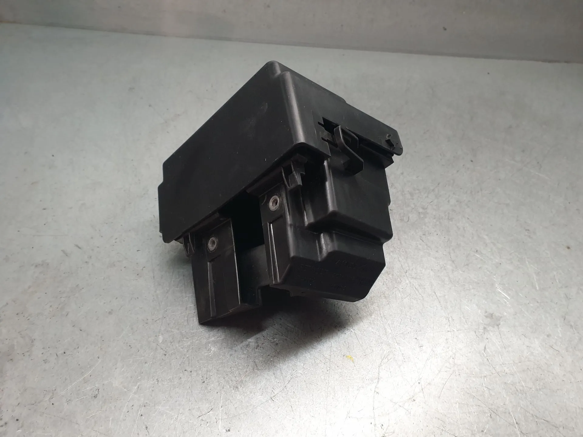 Involúcro / Carcaça dos Fusíveis RENAULT Clio V (BF_) Imagem-2