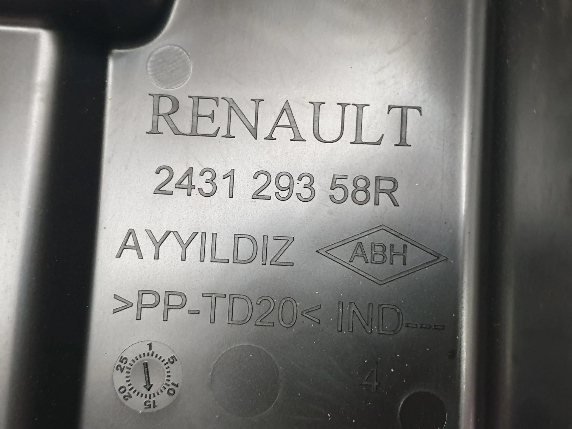 Involúcro / Carcaça dos Fusíveis RENAULT Clio V (BF_) Imagem-7