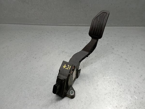 Pedal do acelerador TOYOTA Yaris (_P13_) Imagem-1