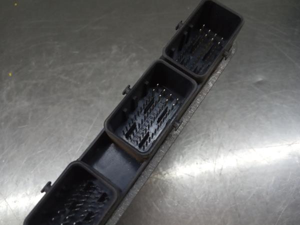 Centralina motor / ECU RENAULT Megane III (BZ0_) Imagem-2