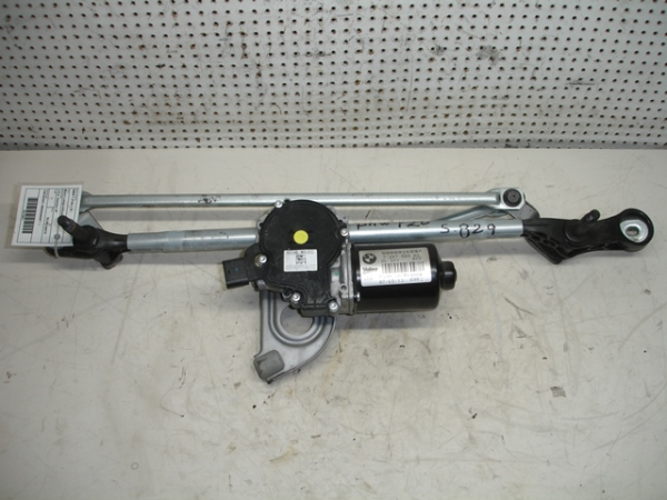 Motor limpiaparabrisas Frente BMW 1 (F21)