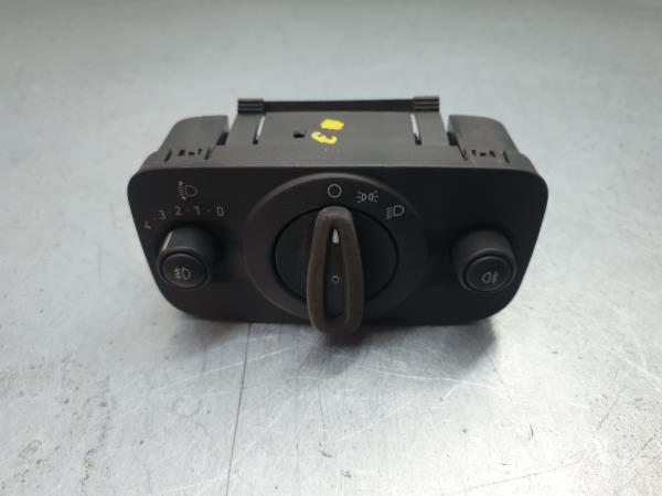 Light switch FORD Fiesta VI (CB1, CCN)