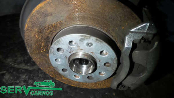 Étrier de frein avant Droite VOLKSWAGEN Golf VII (5G1, BQ1, BE1, BE2)