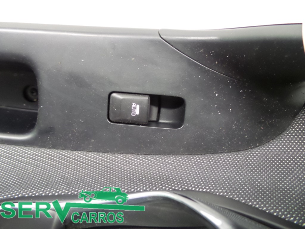 Mando / interruptor elevalunas delantero derecho KIA Ceed (JD)