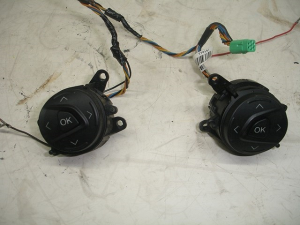 Comandi al volante FORD Focus III