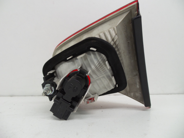 Feu de coffre Gauche AUDI A4 (8EC, B7) Imagem-1