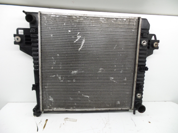 Radiador de agua JEEP Grand Cherokee III (WH, WK)