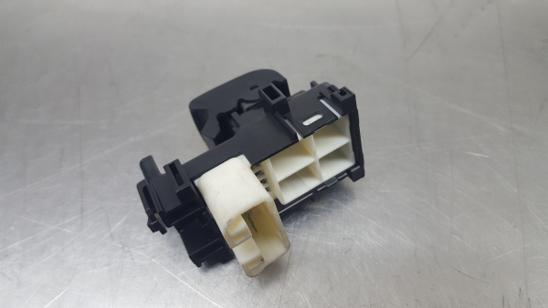 Mando / interruptor elevalunas delantero derecho TOYOTA Yaris (_P13_) Imagem-2