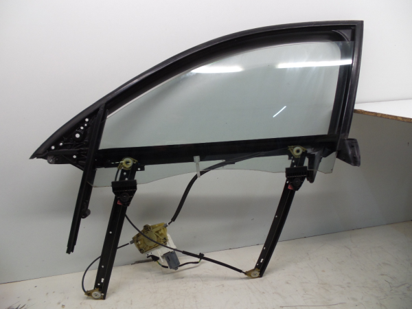 Lève-vitre avant gauche AUDI A6 Avant (4F5, C6)