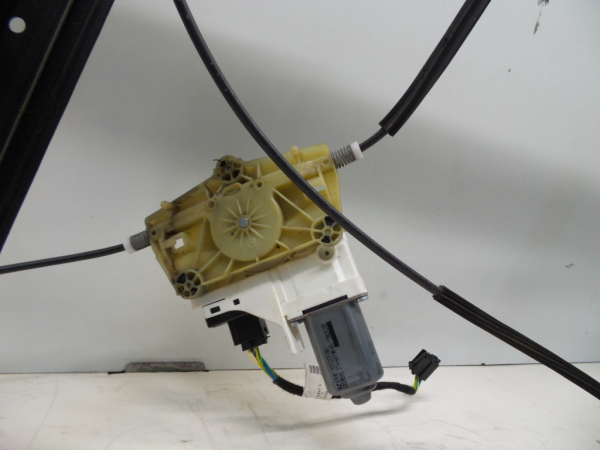 Lève-vitre avant gauche AUDI A6 Avant (4F5, C6) Imagem-5