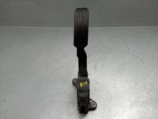 Pedal do acelerador TOYOTA Auris Hatchback (_E15_)