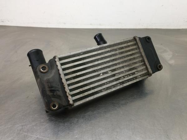 Intercooler TOYOTA Auris Hatchback (_E15_) Imagem-1