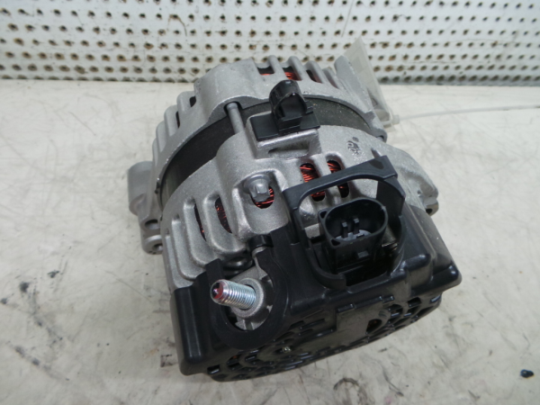 Alternador HYUNDAI i20 Active (GB) Imagem-1