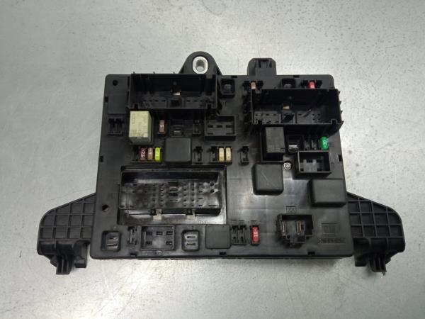 Caixa fusíveis / SAM / BSI OPEL Astra J