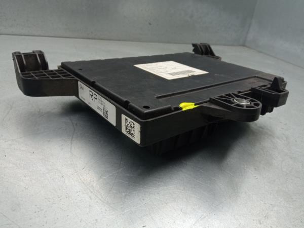 Caixa fusíveis / SAM / BSI OPEL Astra J Imagem-2