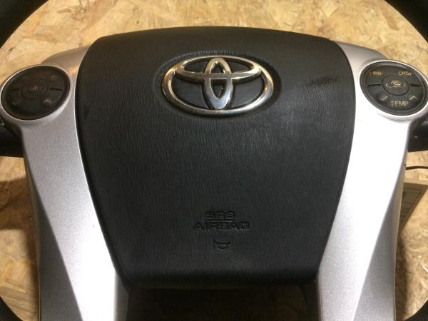 Airbag du Volant TOYOTA Prius Hatchback (_W3_) Imagem-1