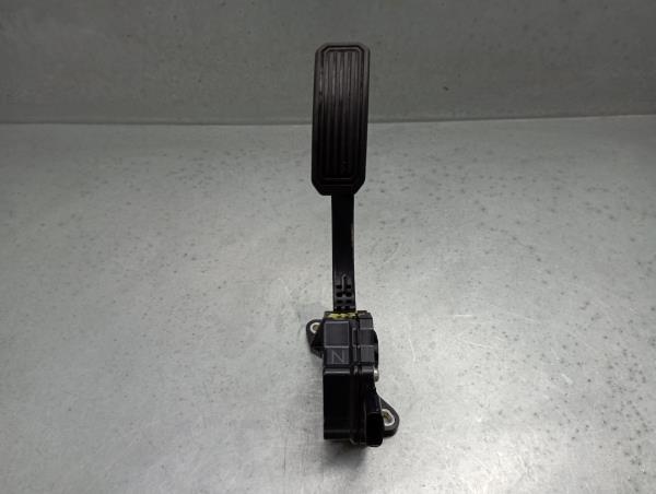 Pedal do acelerador TOYOTA Prius Hatchback (_W3_)