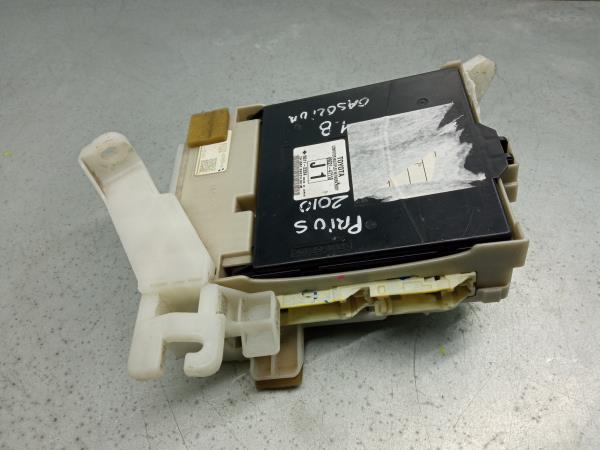 Comfort Unit Module TOYOTA Prius Hatchback (_W3_)
