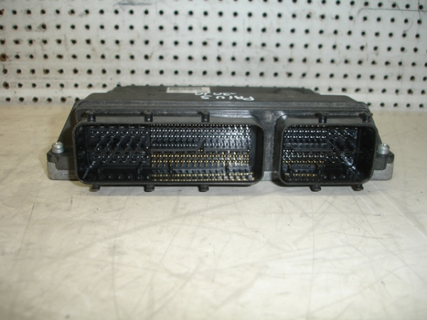 Centralina motor / ECU TOYOTA Prius Hatchback (_W3_) Imagem-1