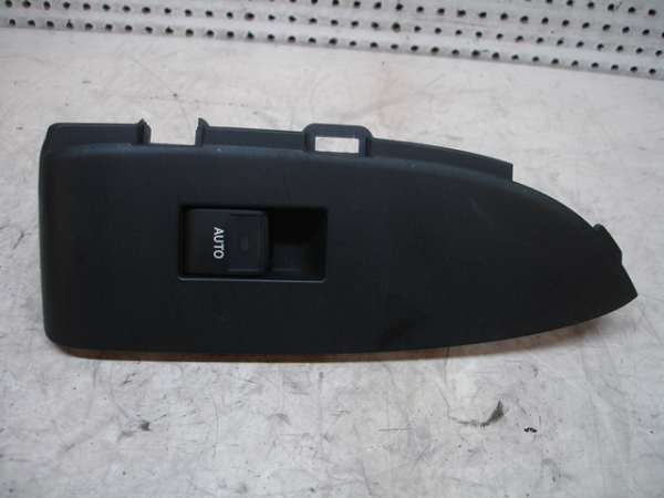 Mando / interruptor elevalunas delantero derecho TOYOTA Prius Hatchback (_W3_)